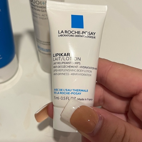 La Roche-Posay Skincare set - Picture 5 of 6